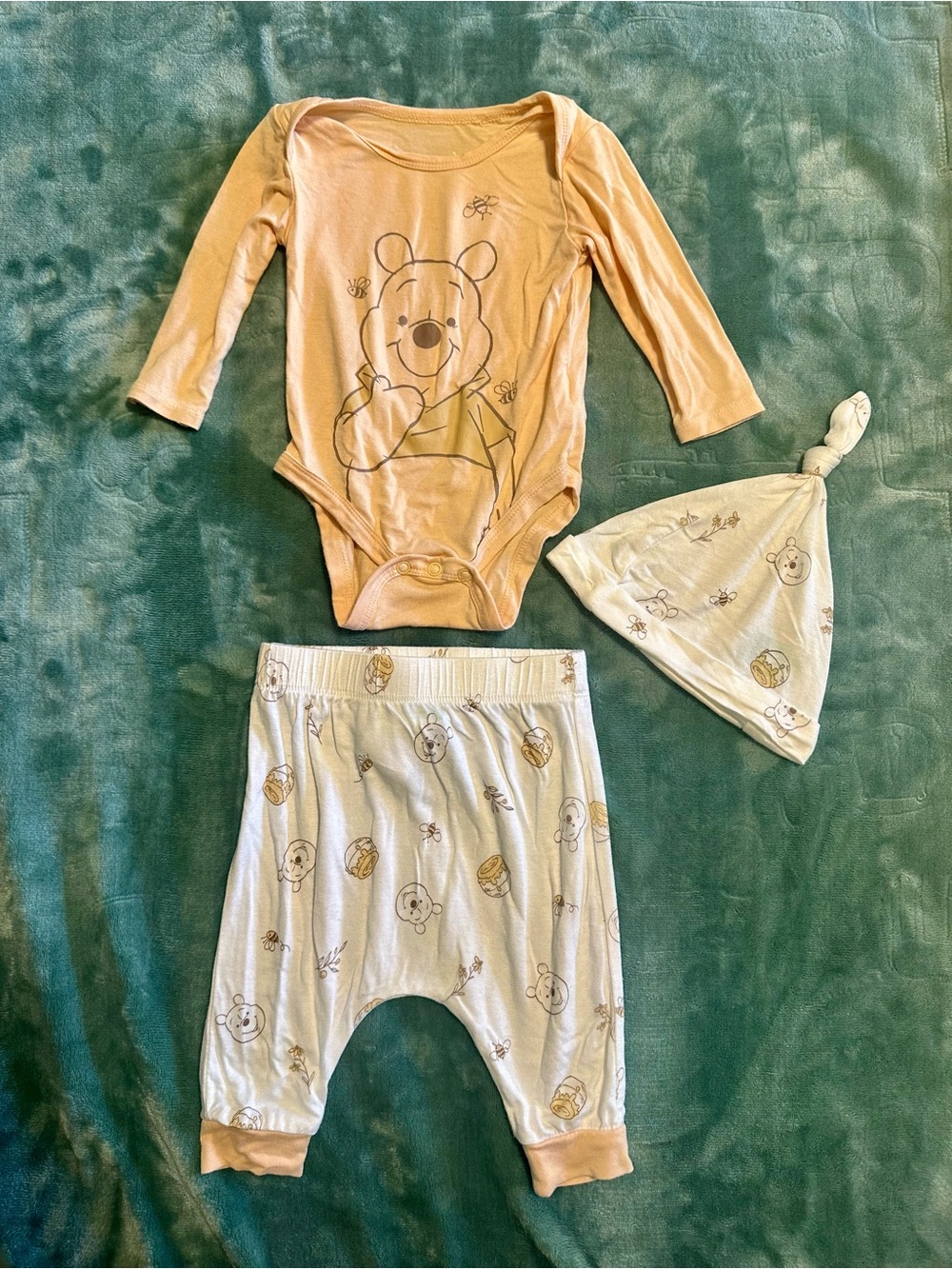 Disney Baby Winnie the Pooh outfit 3-6 months